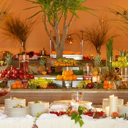 Grecotel Luxme Costa Botanica מלון