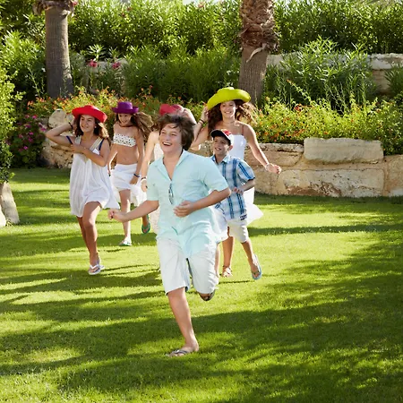 Grecotel Luxme Costa Botanica מלון